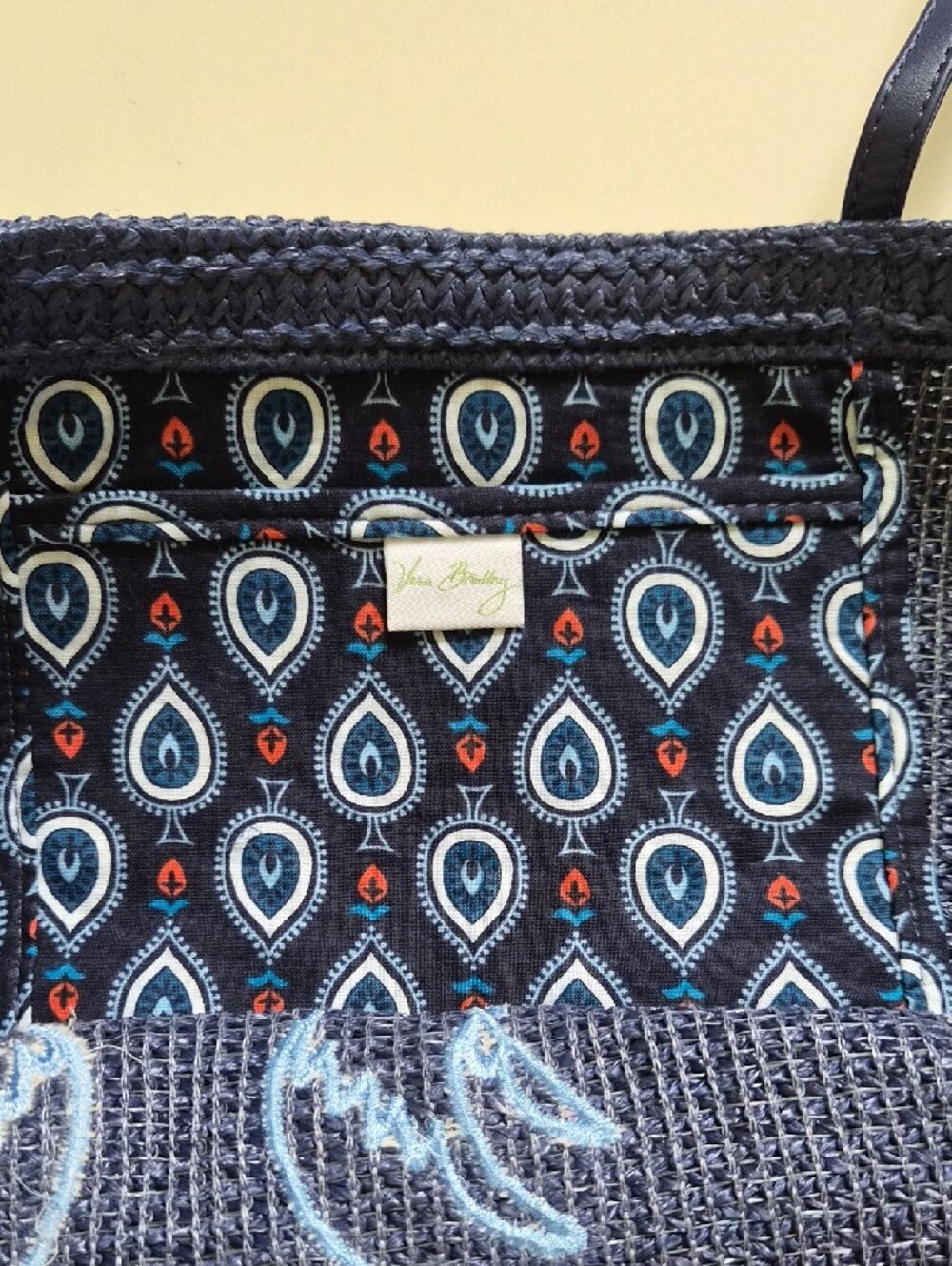 Vera Bradley Large Navy Tote with  Appliqued Palm Tree Design Travel Bag - Picture 4 of 4